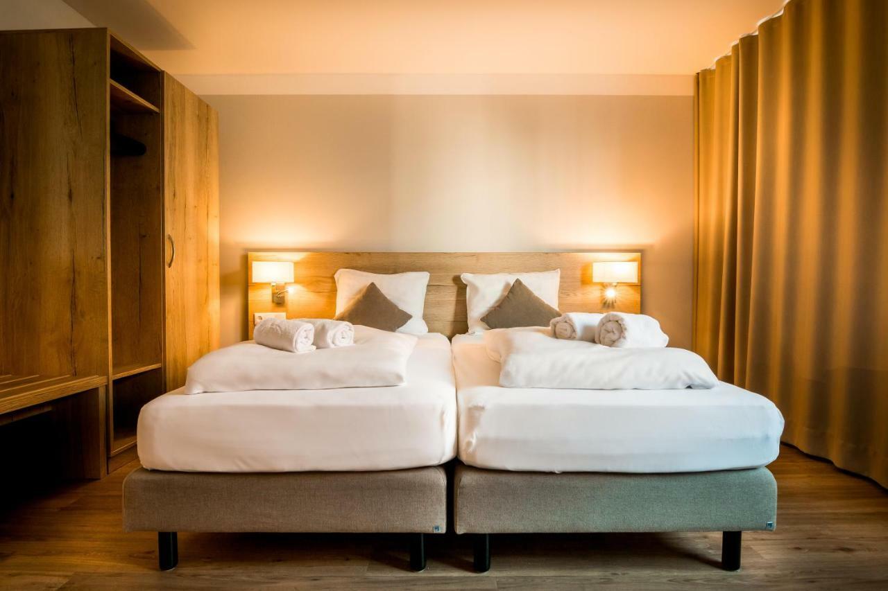 Hotel Am Kumpfmuehler Kastell Regensburg Kültér fotó